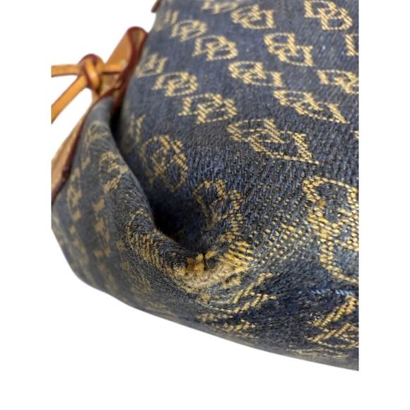 VTGDooney & Bourke Monogram Logo Shoulder Bag Matching Pouch Navy Canvas Leather - Picture 7 of 15